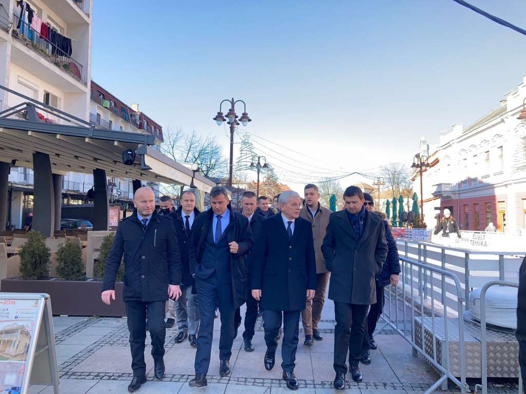Novalić najavio izgradnju brze ceste Tuzla - Brčko - Orašje