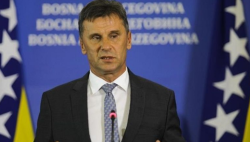 Novalić: Napadi na reisa Kavazovića su napadi na dostojanstvo Bošnjaka