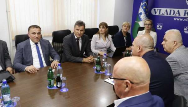 Novalić: Nastavljamo ulagati u Bihać, do sada osigurano 100 miliona KM