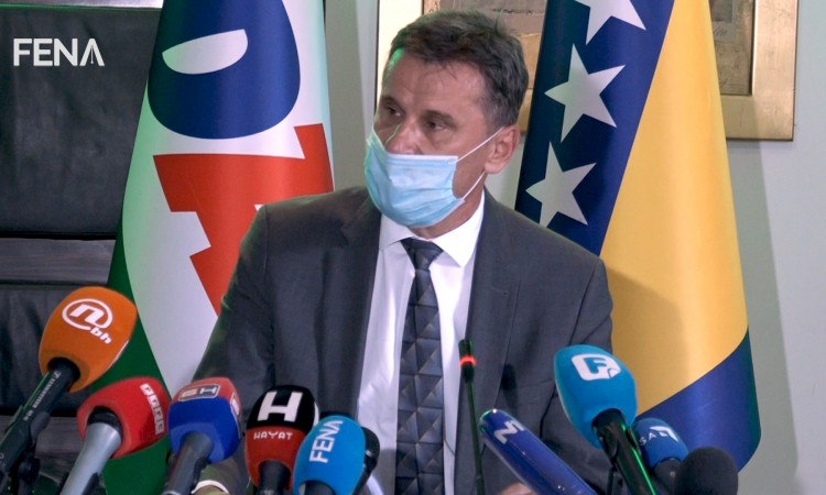 Novalić: Ne želimo više žrtvovati ekonomiju, fokus na investicije