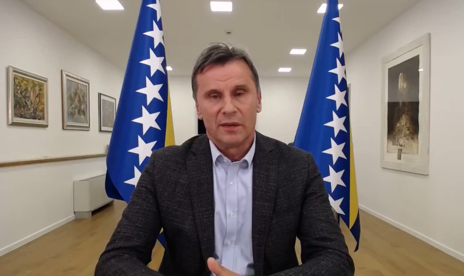 Novalić o akcizama, Koridoru 5c, platama, Vladi KS, Veležu ...