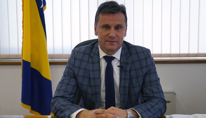 Novalić o tvrdnjama Dodika, testovima za RS, naftašima, MMF-u