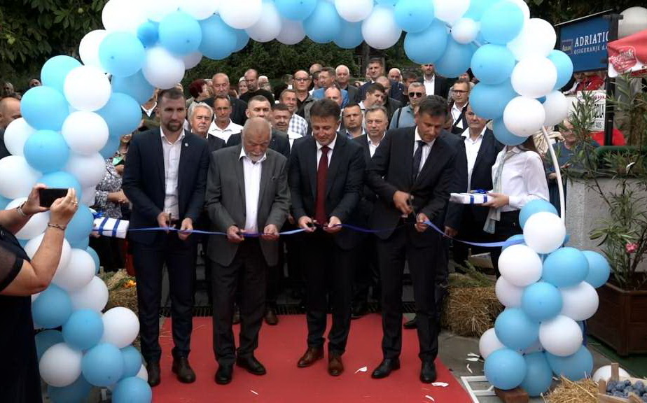 Novalić otvorio Sajam šljive u Gradačcu