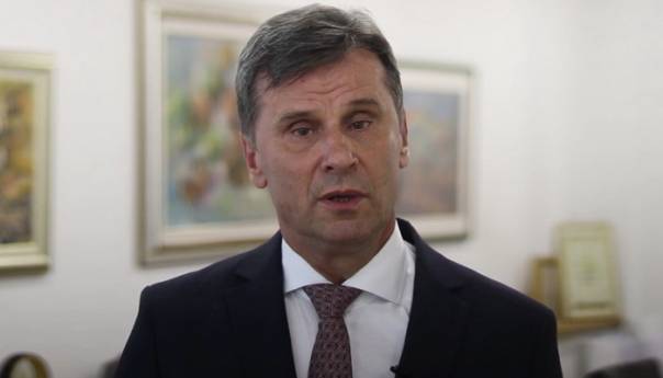 Novalić: Penzioneri ostaju u vrhu prioriteta, penzije će i dalje rasti