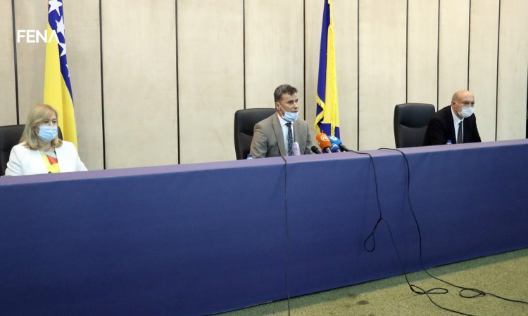 Novalić pojasnio odluku o transferu sredstava MMF-a