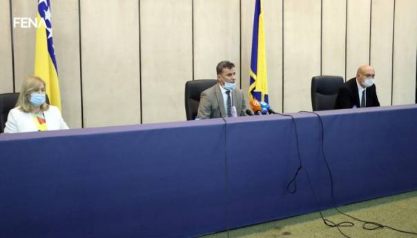 Novalić pojasnio odluku o transferu sredstava MMF-a