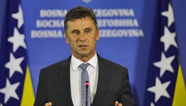 Novalić: Porez na dohodak ubuduće neće plaćati oni s platama do 800 KM