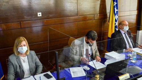 Novalić potpisao četiri pisma namjere za nabavku vakcina