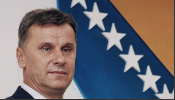 Novalić: Pred nama su važne odluke, uloga građana ključna