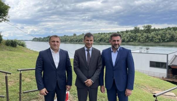 Novalić, Ramić i Dedić u Posavini: Nastavak podrške privredi