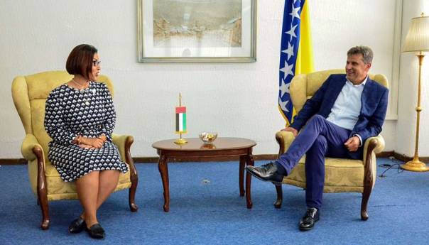 Novalić s ambasadoricom UAE o unapređenju ekonomske saradnje