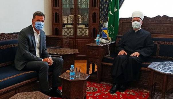 Novalić s reisom Kavazovićem o položaju vjerskih zajednica