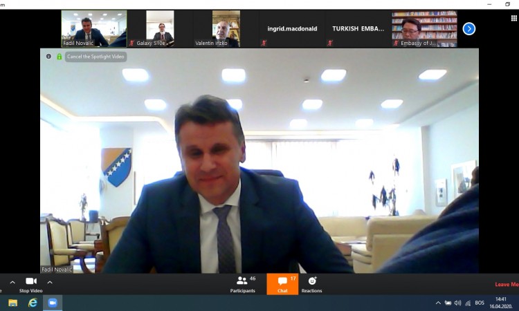 Novalić sa PIC-om: Spriječeno nekontrolirano širenje virusa