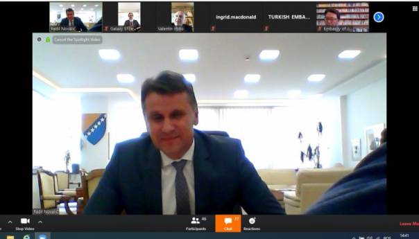 Novalić sa PIC-om: Spriječeno nekontrolirano širenje virusa