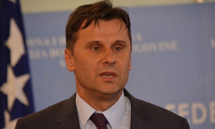 Novalić: Stiglo 150.000 testova koje je kupila Vlada FBiH