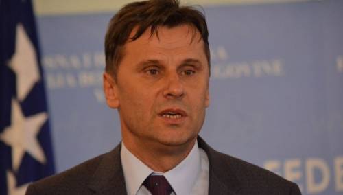 Novalić: Stiglo 150.000 testova koje je kupila Vlada FBiH