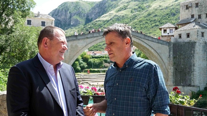 Novalić u Mostaru: Vlada FBiH i dalje će pomagati FK 'Velež'