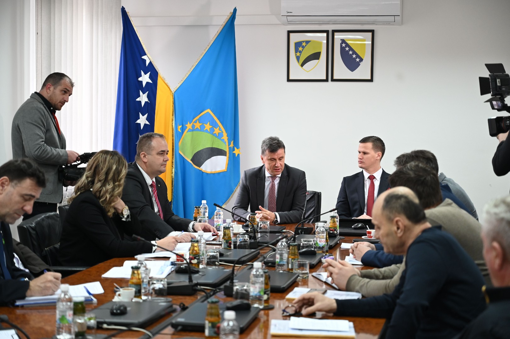 Novalić u TK: Moguća izmjena trase autoceste Tuzla - Orašje