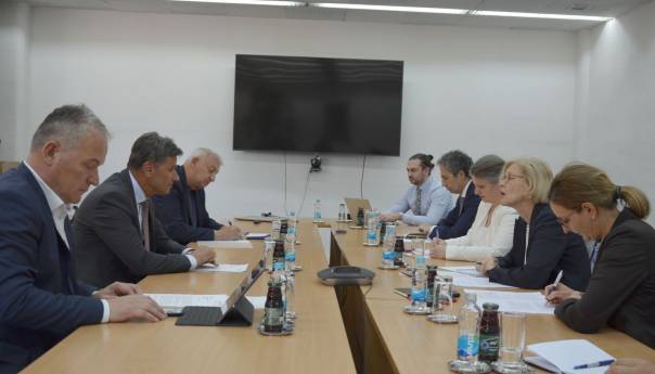 Novalić: Uskoro tender za izvođače radova za tunel Prenj