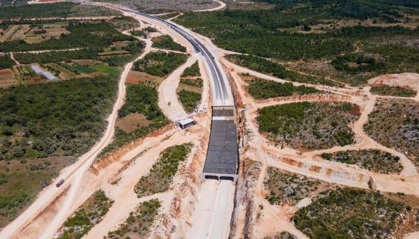 Nove dionice Koridora 5c gradit će više od 1000 radnika