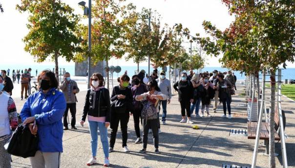 Nove mjere u Grčkoj, Solun u 'crvenoj zoni'; zatvaraju se kafići i restorani...