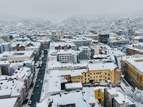 Narednih dana "debeli" minusi, neće manjkati ni padavina
