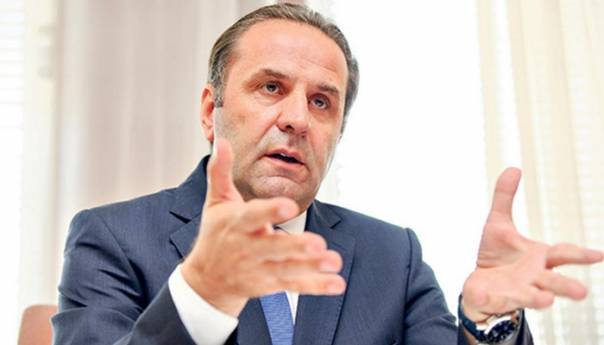 Nove tri barijere ako Priština uvede reciprocitet umjesto taksi