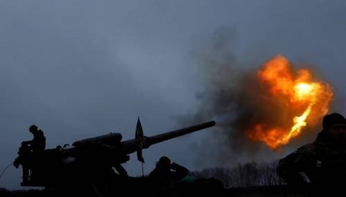 Novi napadi Rusije na istoku Ukrajine, milioni Ukrajinaca bez struje