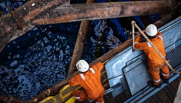 Novi pad cijena nafte, na londonskom tržištu više od 2 posto