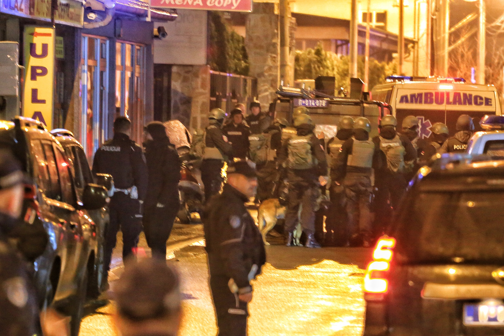 Novi Pazar: Napadač izvršio samoubistvo pucnjem u glavu