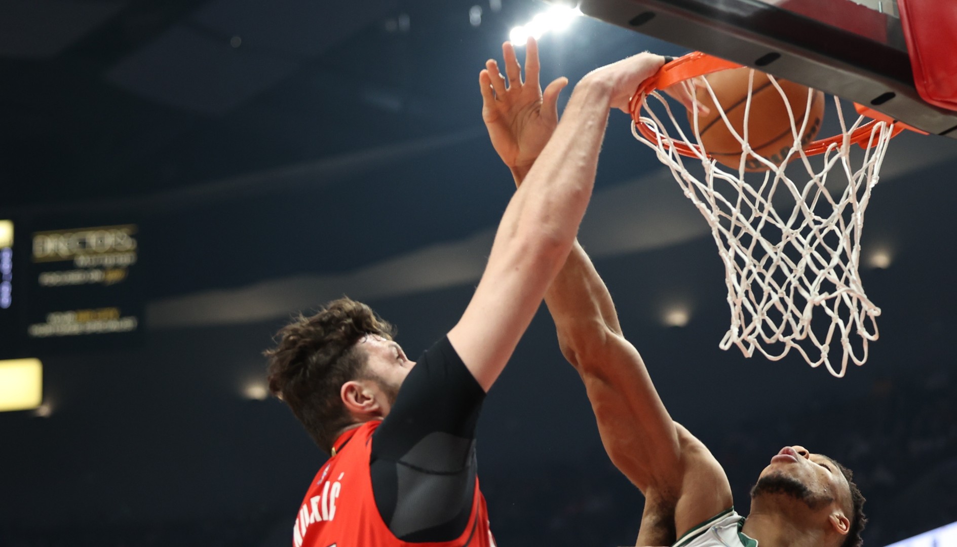 Novi poraz Portlanda, Nurkiću double-double protiv prvaka