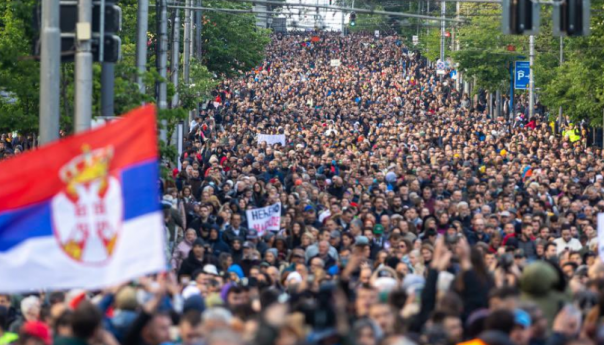 Novi protest u Srbiji: Zabrane PINK-u, smjene Gašića i Vulina