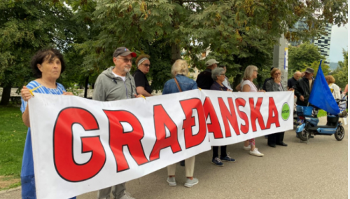 Novi protesti ispred OHR-a: Okupljeni poslali poruku Schmidtu