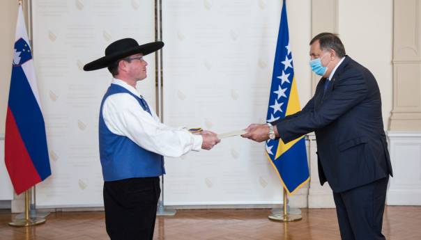 Novi slovenski ambasador u BiH predao akreditive Dodiku