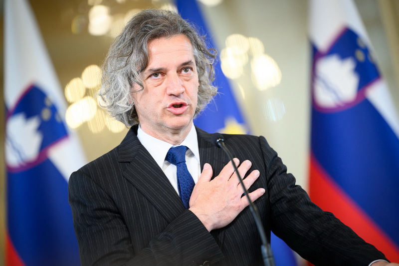 Novi slovenski premijer saradnike bira Gallupovim testom