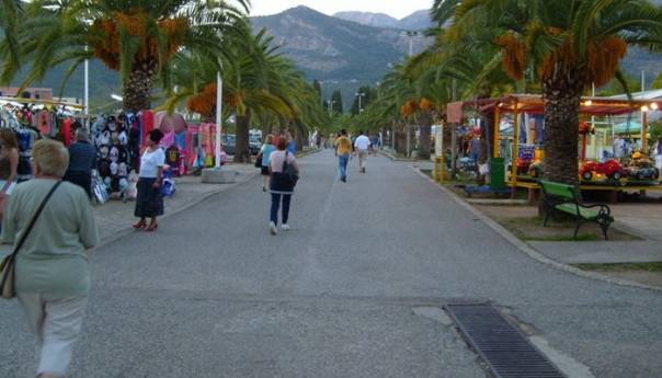 Novi slučaj koronavirusa u Budvi, oboljeli boravio u BiH