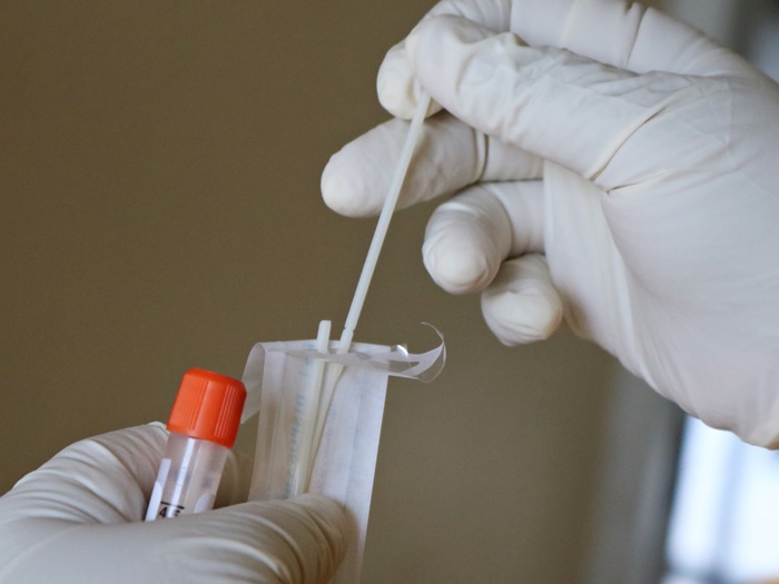 Novi soj omikrona se širi, uskoro se očekuje vrhunac