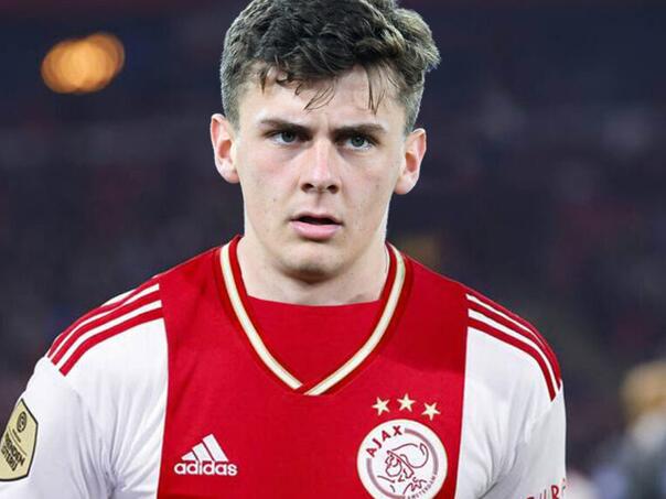 Novi trener Ajaxa prebacio Benjamina Tahirovića u B tim