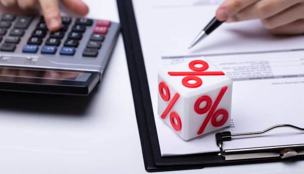 Novi udar: Dvije banke podigle kamatne stope