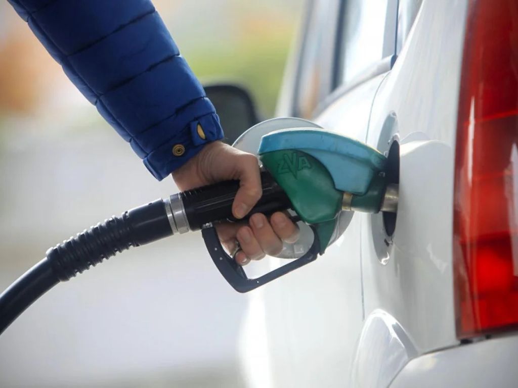 Novi udar na vozače: Dizel i benzin ponovo poskupjeli