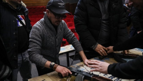 Novi zakon u Ukrajini: Civili smiju pucati na ruske vojnike