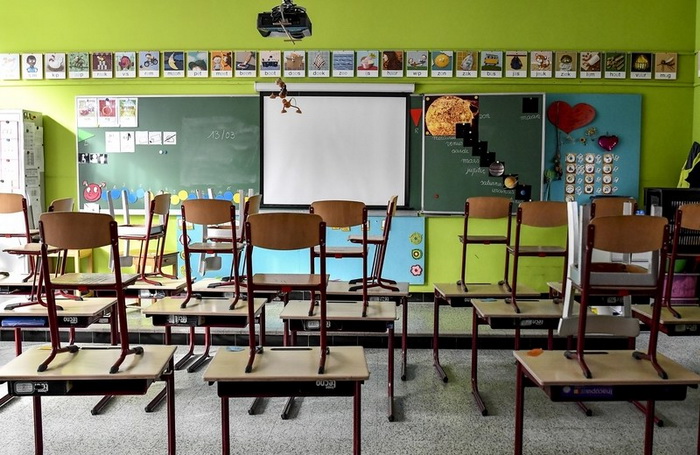 Novi zaokret u strategiji: Švedska prvi put uvodi online nastavu