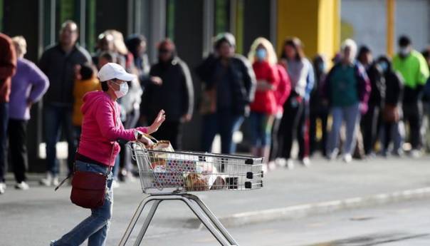 Novi Zeland ukinuo veći dio restrikcija protiv pandemije