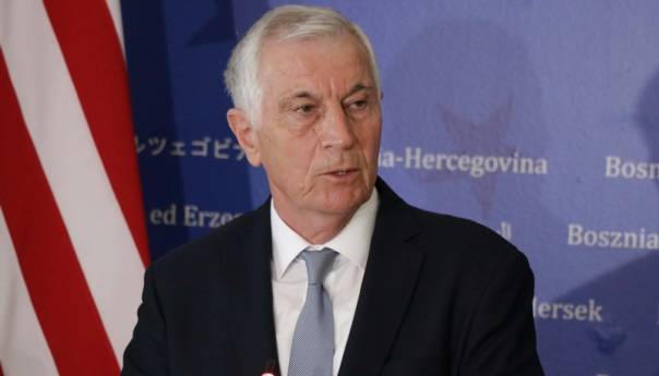 Nović: RS ne smeta ni neposredni ni posredni izbor