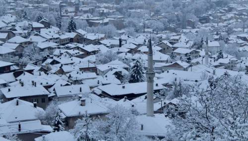 Novo naoblačenje sutra poslijepodne, kiša i snijeg u noći na četvrtak