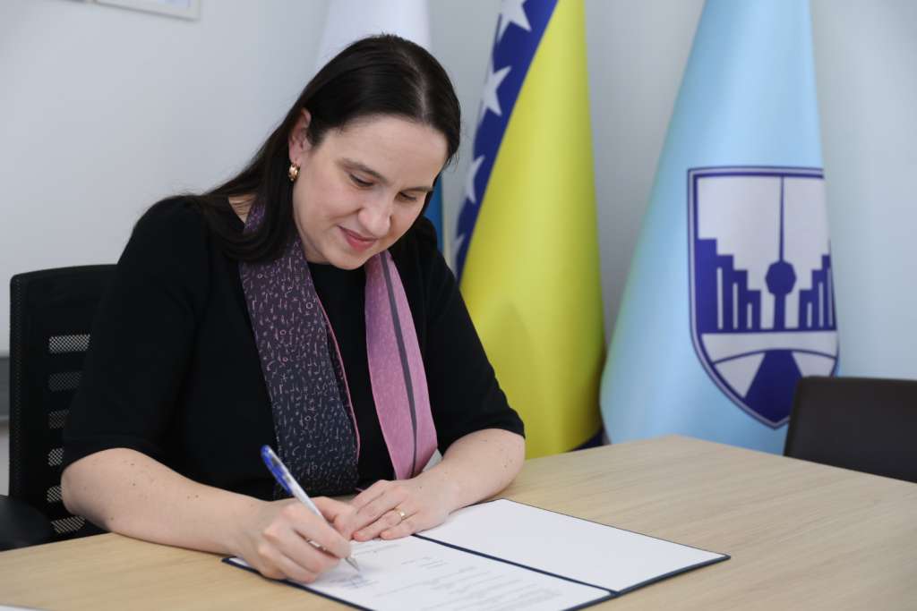 Novo Sarajevo: Više od milion KM za obnovu fasada i sanaciju zgrada
