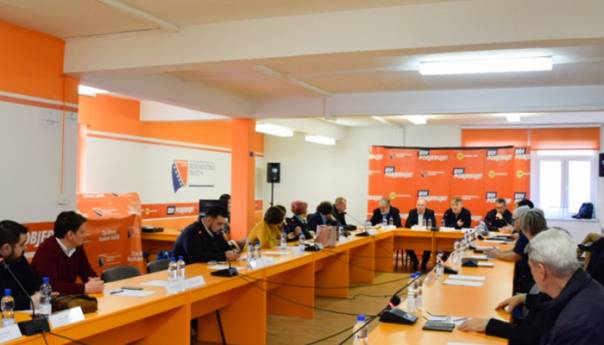 NS i SDP sakrili povećanje cijene kupona nezaposlenim