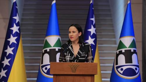 NS: Karić duguje izvinjenje građanima Sarajeva, posebno katolicima