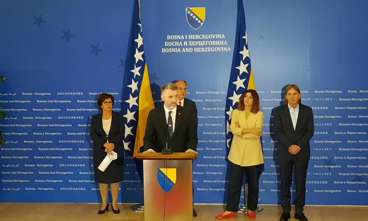 NS predlaže ukidanje tročlanog Predsjedništva i Doma naroda