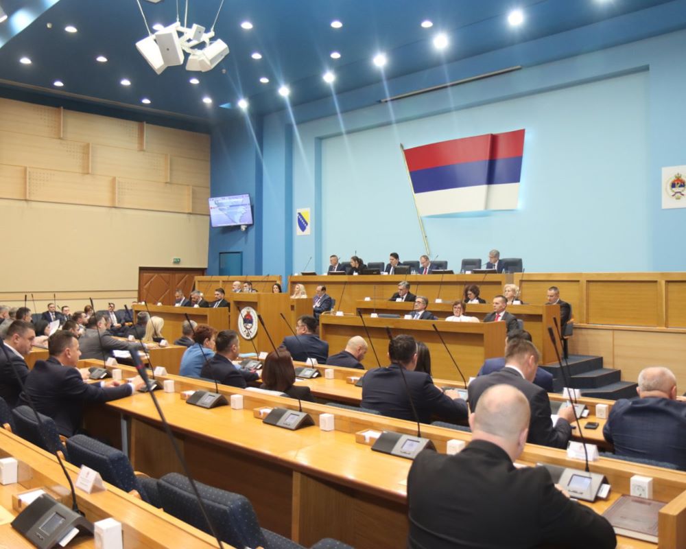 NSRS nastavlja zasjedanje, na dnevnom redu i porodični zakon